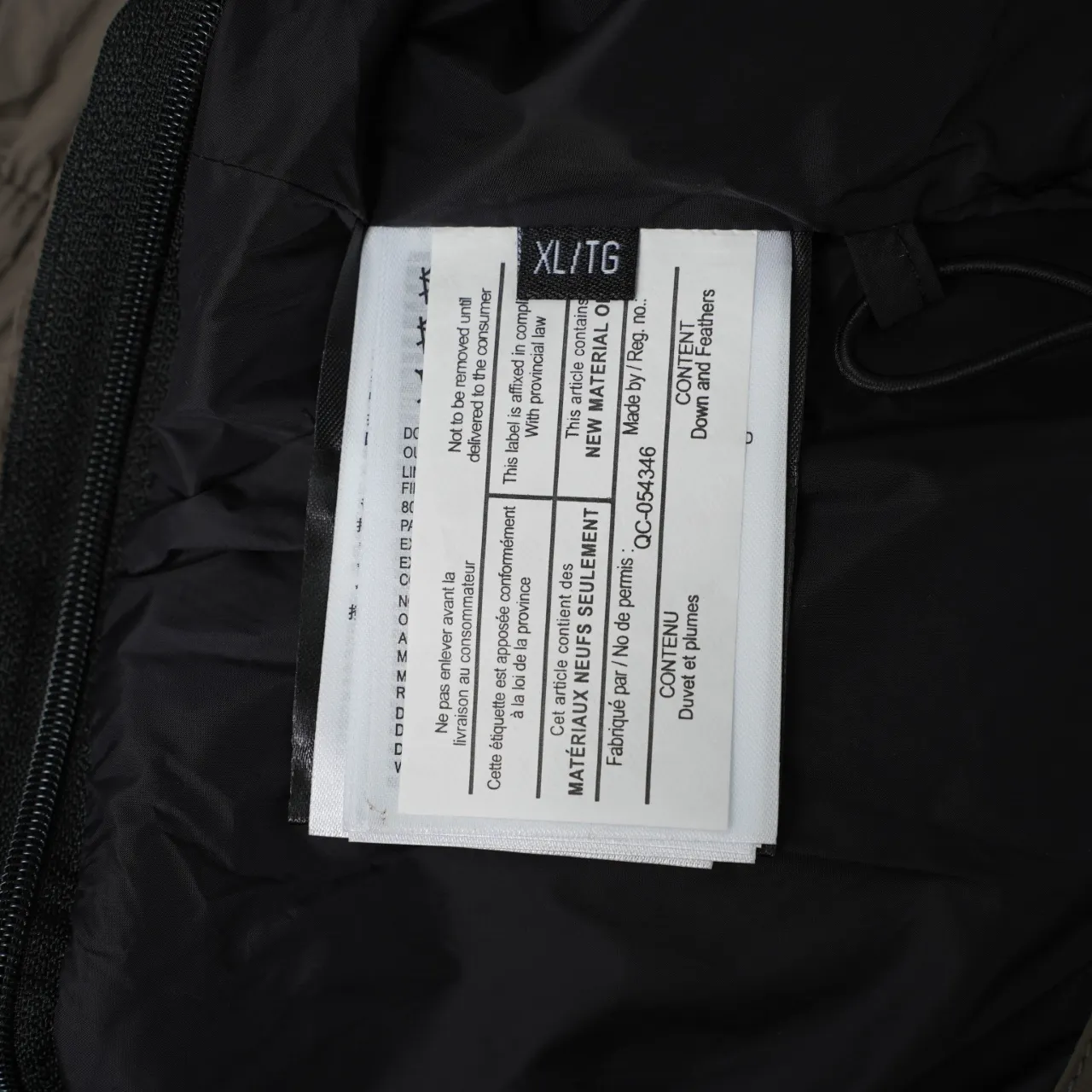 P820 ​​CANADA GOOSE丨Canada Goose Ouyang Nana second generation hooded down jacket Color: Coffee Size: XS-XXL